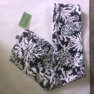 Lily Pulitzer size 0 Lux Capri In the Groove navy & white coral reef print